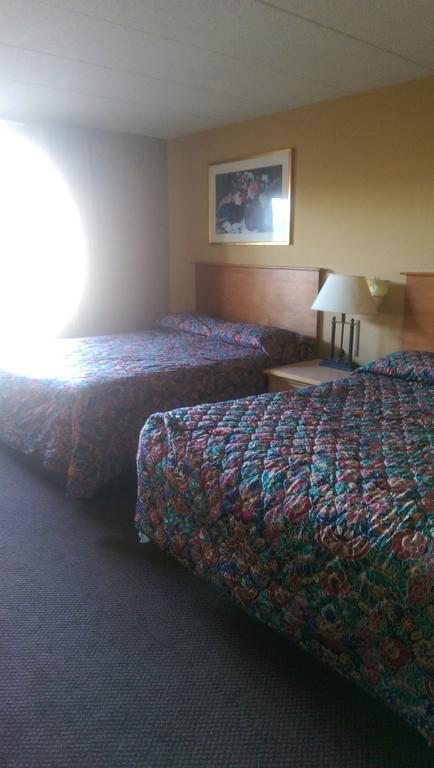 Days Inn & Suites By Wyndham Caseyville Chambre photo